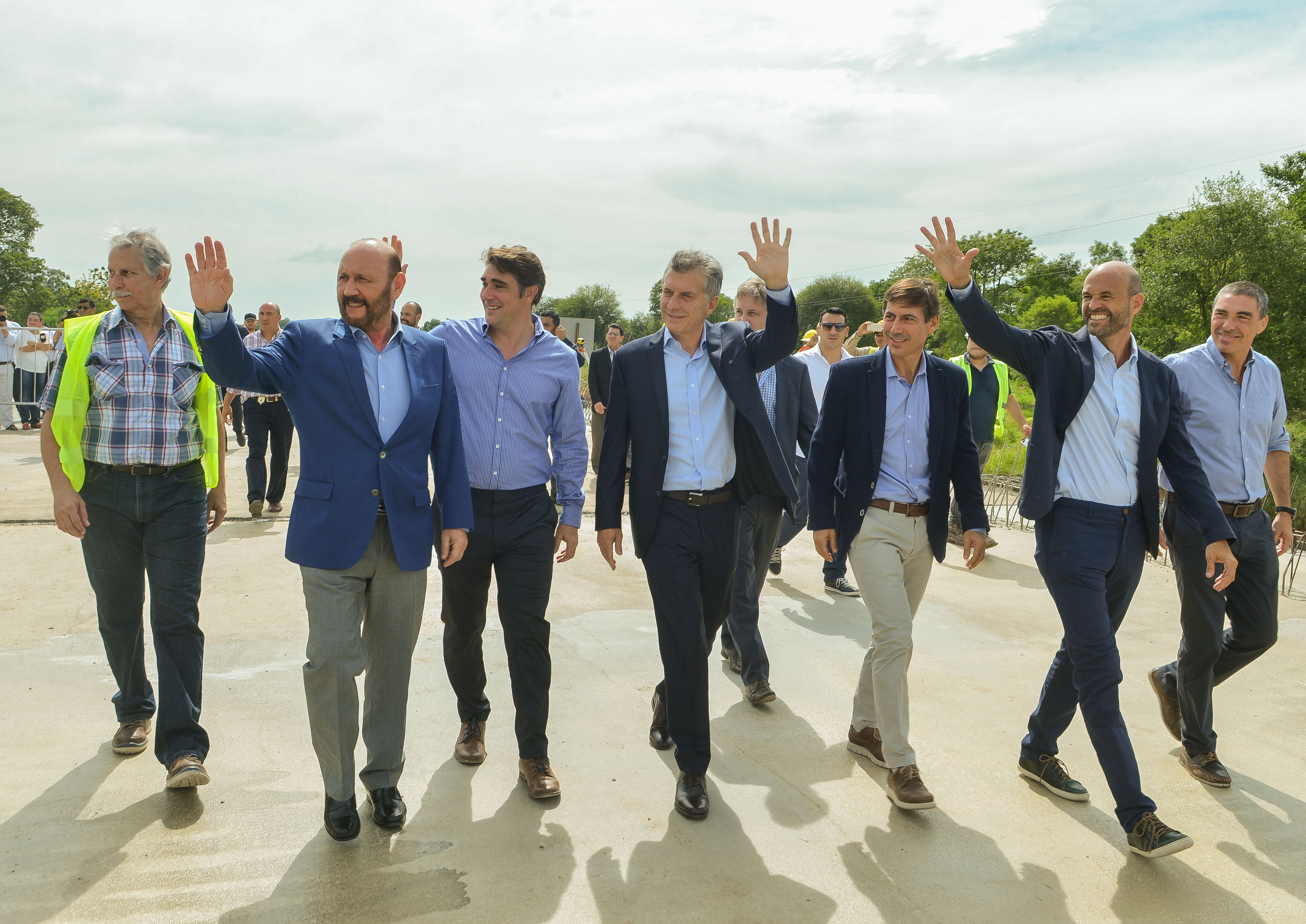 2Macri Ruta11