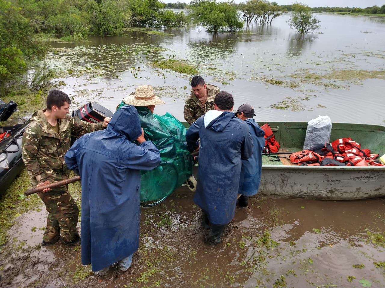 Operativo de emergencia-Inundaciones (6)