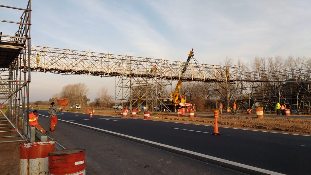 AUTOPISTA-CONSTRUCCION (2)