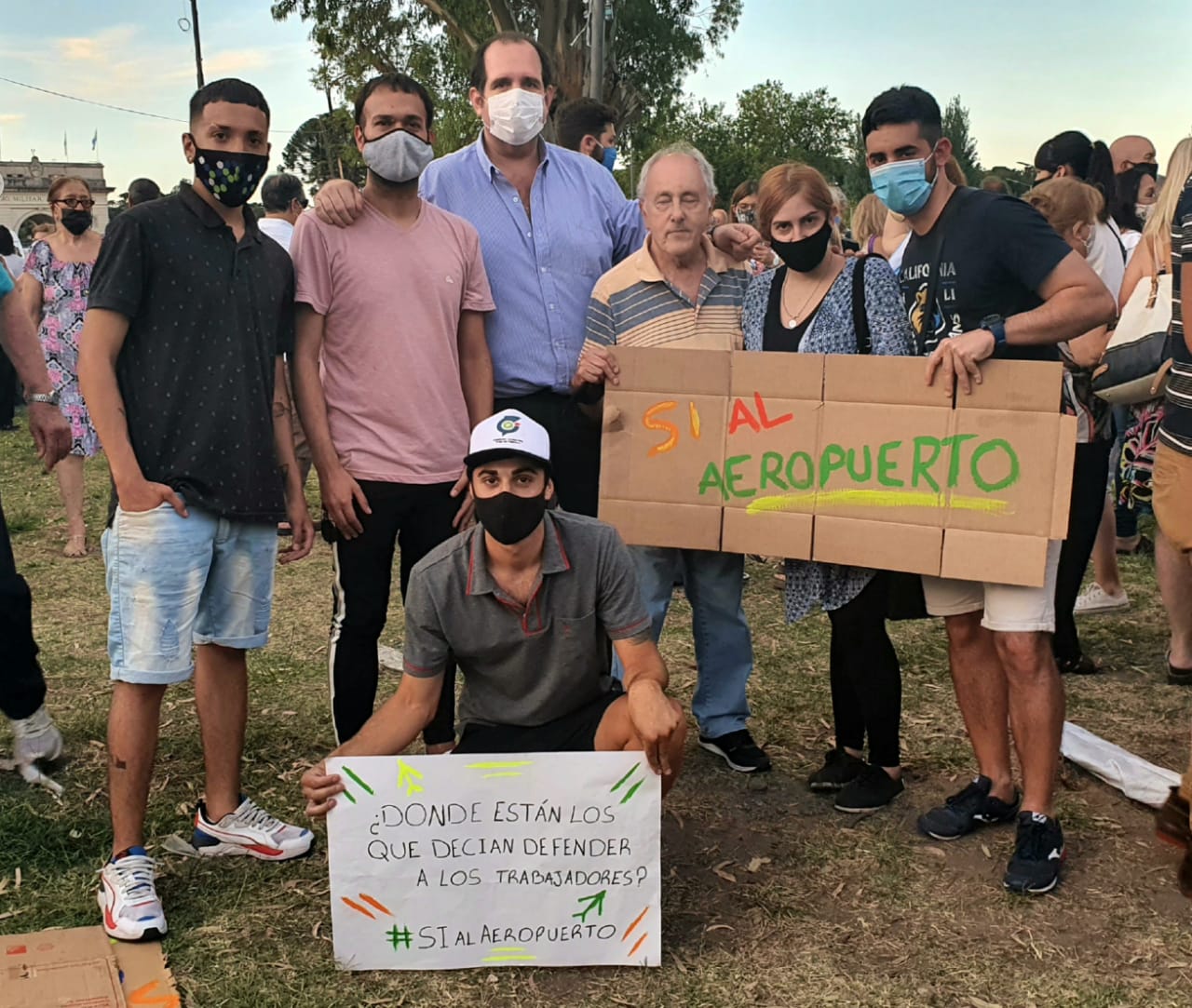 FirmasAeropuertoElPalomar1