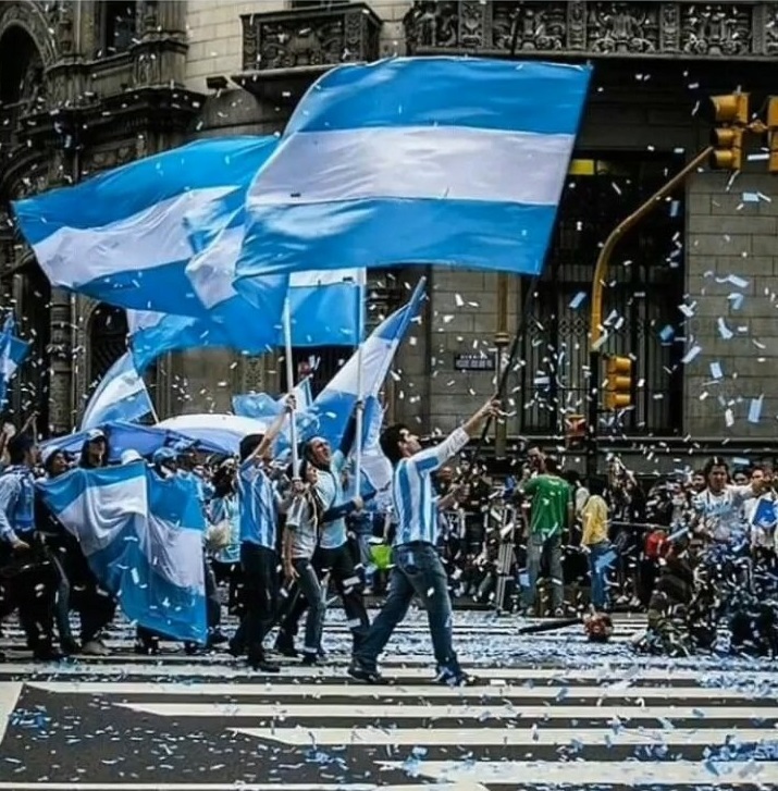 Multitudinaria marcha en contra del Gobierno.