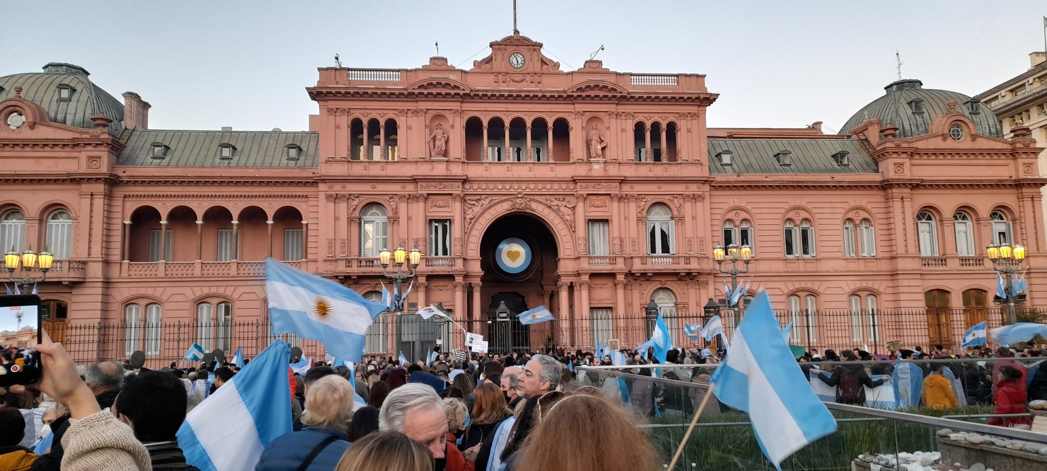 Multitudinaria marcha en contra del Gobierno (7)